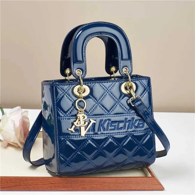 Luxury Brand Designer Daifei Fashionable New WomenS Handbag Versatile Classic Shoulder High Quality Crossbody Bag_voghion.com