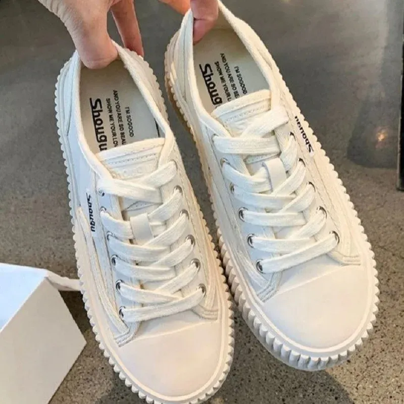 Grote maat hoge canvas damesschoenen met gevulkaniseerde, dikke zool, Koreaanse versie, vetersluiting, ademend, sneaker 250411_voghion.com