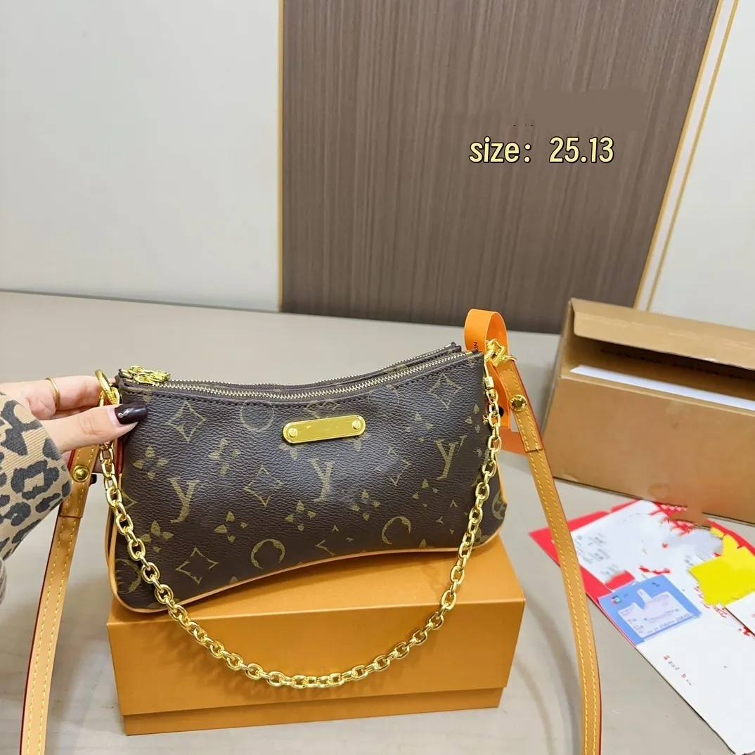 Leather Handbag With Multiple Pockets For Women Vintage Style Durable Adjustable Strap
