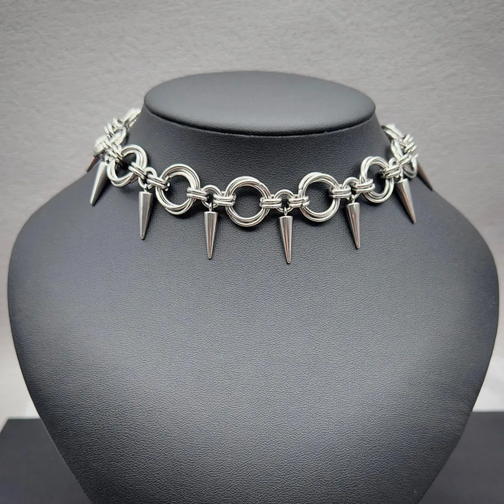 Goth Spiky Chainmail Choker Necklace For Women Men... From 9,78
