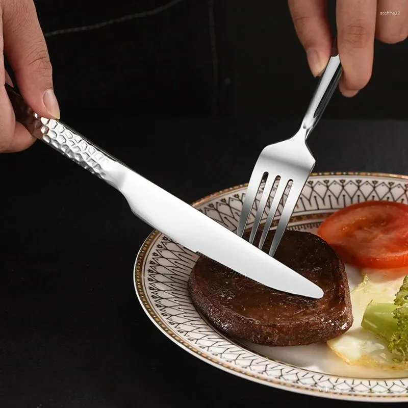 Ensemble de steak martelé - 5 pièces | Polissage de moulage | Style occidental_voghion.com