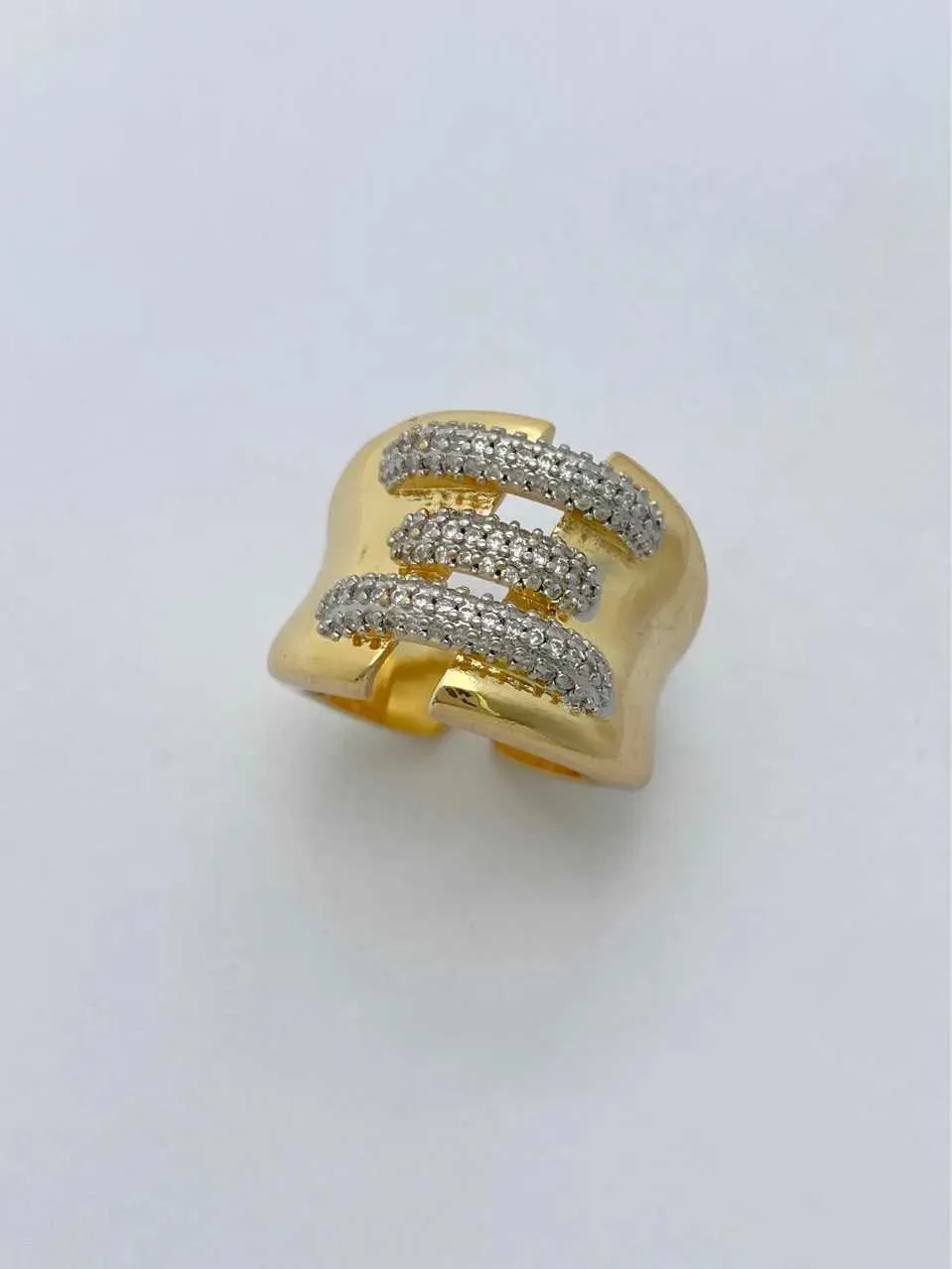 Geometrische vergulde ring met zirkonia voor dames mode sieraad_voghion.com