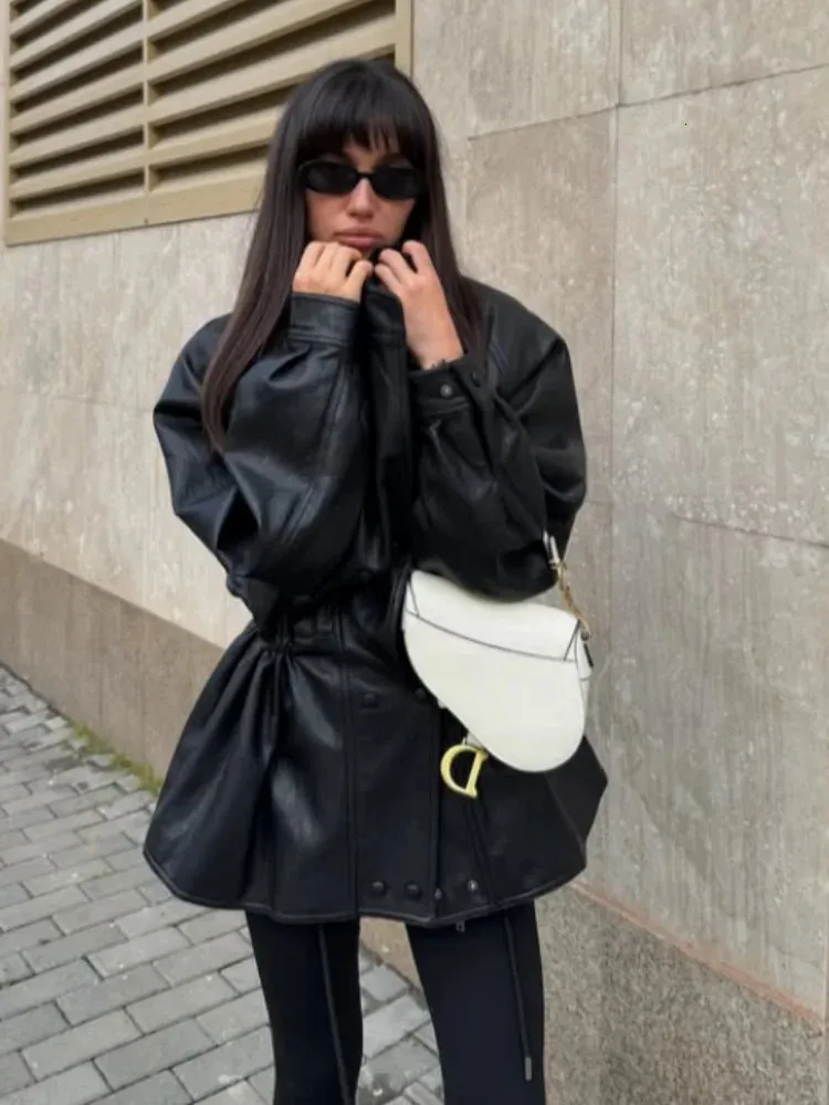 Veste En Cuir Véritable Zippée Style Motard Pour Femme - Élégante Et Confortable Noir