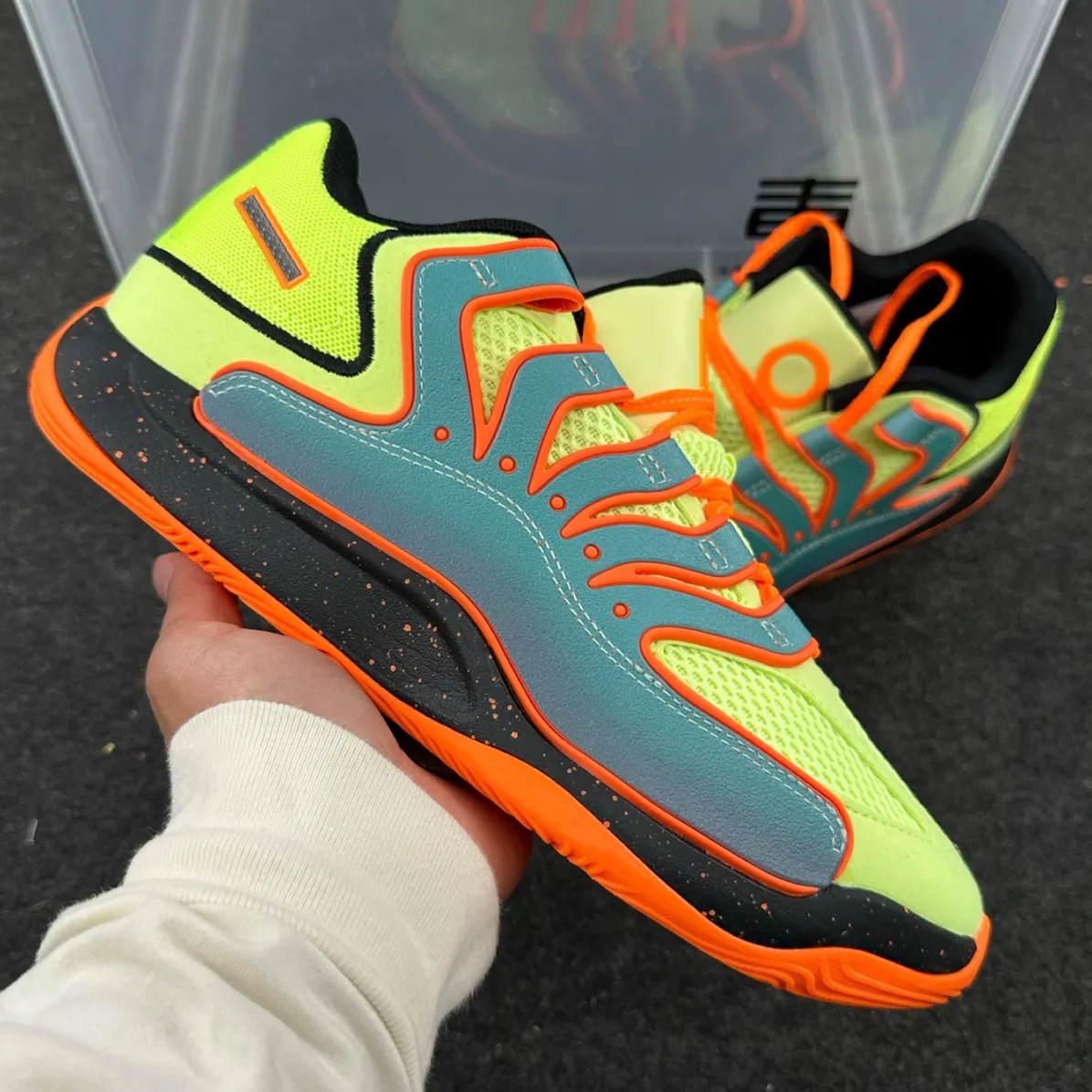 mens size 18 basketball shoes