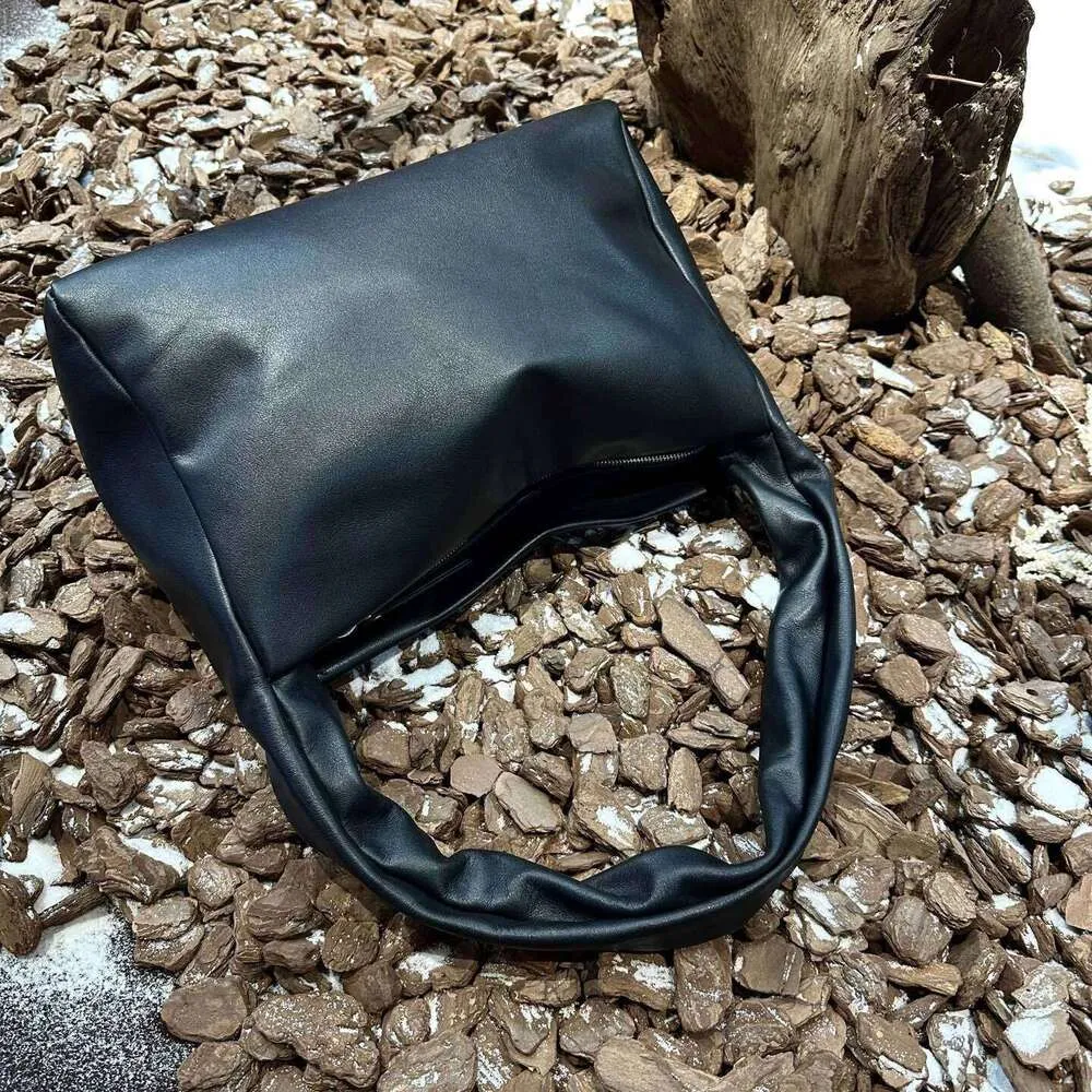 Top Layer Women's Underarm New Minimalist Cowhide Large Capacity Soft Dumpling Fashion Hand Held Shoulder Bag St251118_voghion.com