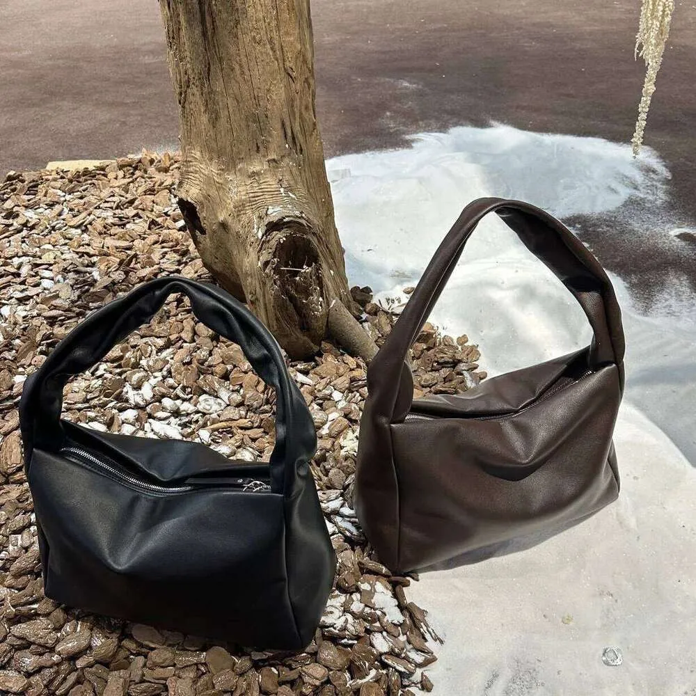 Top Layer Women's Underarm New Minimalist Cowhide Large Capacity Soft Dumpling Fashion Hand Held Shoulder Bag St251118_voghion.com