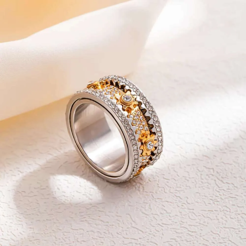 8Mm Wide Anxiety Releasing Rotator Rotatable Couple Men's And Women's Gear Rhinestone Strap Simple Casual Classic_voghion.com