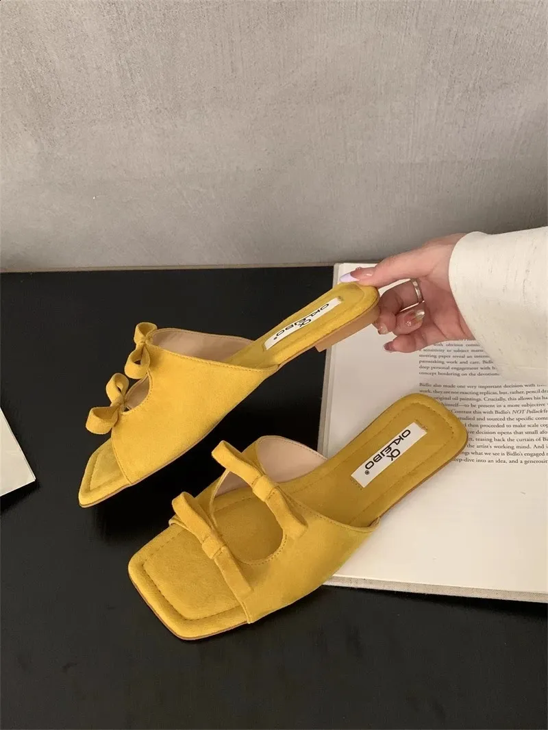Elegant Women's Summer Beach Sandals With Bow Detail Comfortable_voghion.com