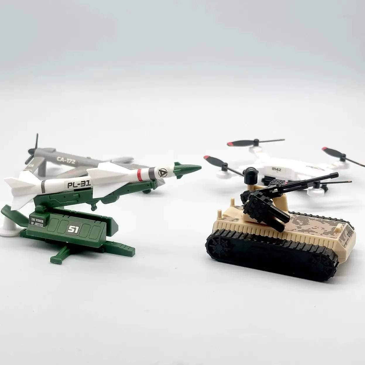 Yerli Dijital Ordu Model Tank Ve Roket İnsansız Keşif Yi TL482