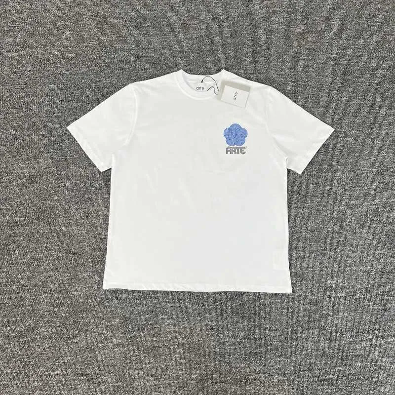 T-shirt Floral Bleu Ciel Pour Fille Taille 10 - Style High-Low Avec Noeud - Occasion Très Bon État