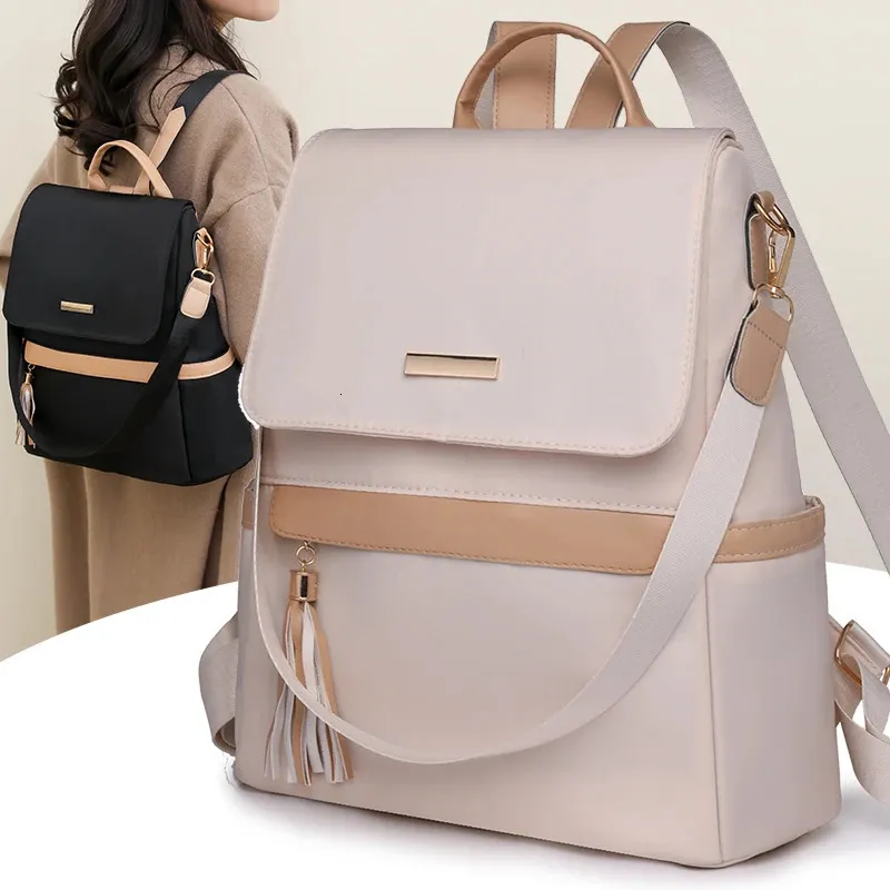 1 Antitheft Mediumsized Classic Backpack With Black Minimalist Adjustable Shoulder Straps Perfect For Outdoor Travel And_voghion.com