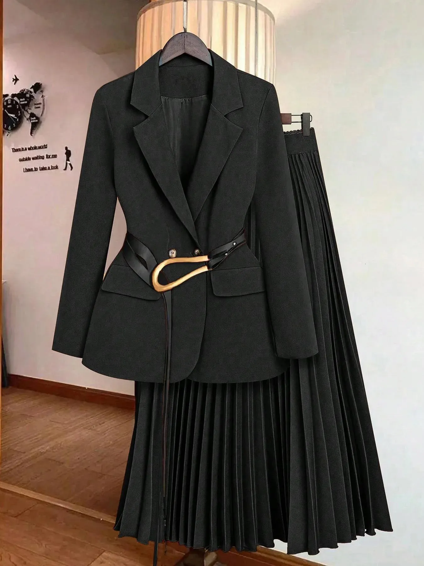 Womens TwoPiece Set Skirt Blazer Jacket No Belt From 22,89