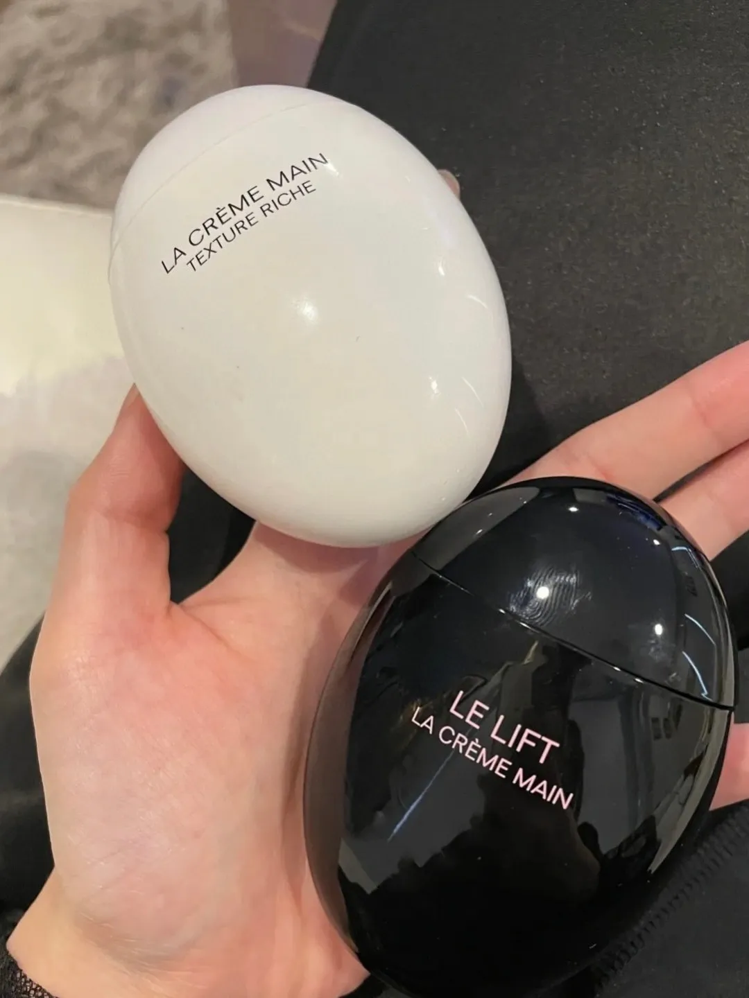 CREAMS LE LIFT Hand Cream LA CREME MAIN Egg Hands... 