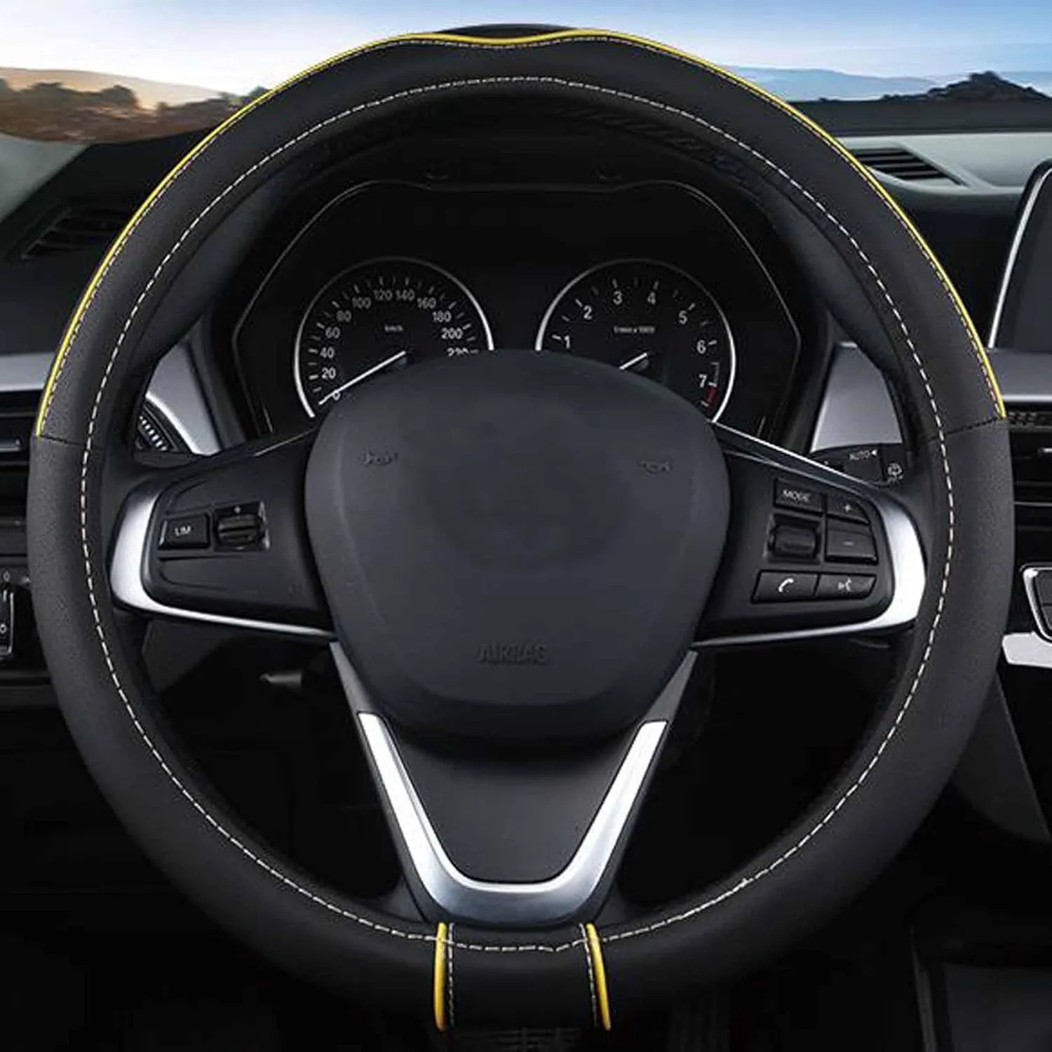 Universal Anti-Slip Leather Steering Wheel Cover – Carbon Fiber Style, 15 Inch