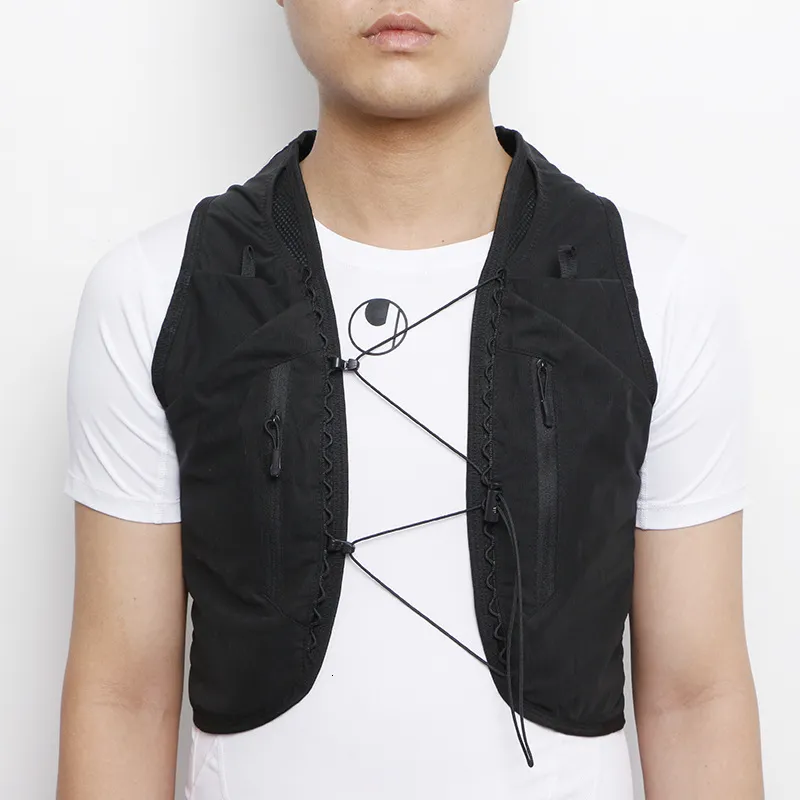 Sac à Dos D'Hydratation Léger Et Respirant - Gilet De Course Imperméable Avec Poches Multiples Pour Running, Randonnée, Vélo Et Sports Outdoor