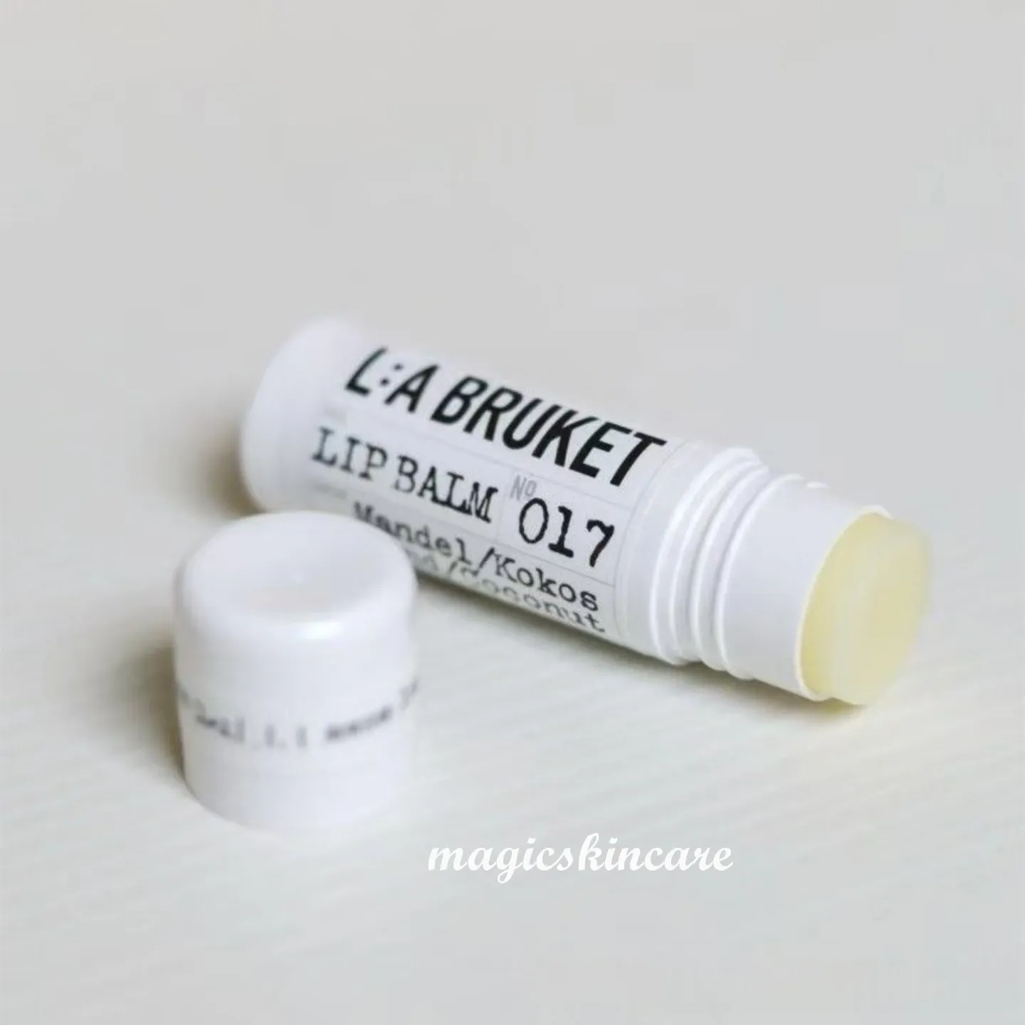 LA BRUKET リップ バーム 3 パック 14g マンデル ココナッツ配合の保湿