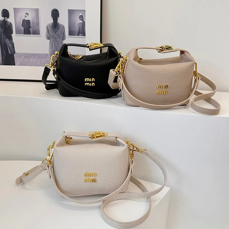 Women's bags new styles fashionable versatile stylish Women's bags with a Chanel - like style single - shoulder cross - body and hand - held bags