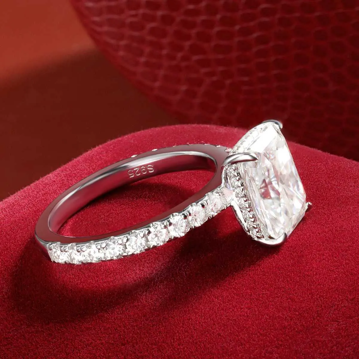 OEVAS 4 Karat D-Farbe Radiant Smaragdschliff Vollmoissanit-Ehering für Damen, 100 % 925 Sterlingsilber, Teilfein_voghion.com