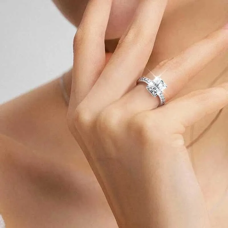 OEVAS 4 Karat D-Farbe Radiant Smaragdschliff Vollmoissanit-Ehering für Damen, 100 % 925 Sterlingsilber, Teilfein_voghion.com