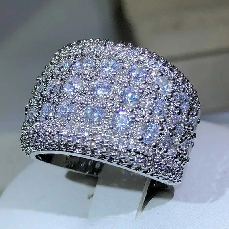 Neuer luxuriöser runder Verlobungsring aus 925er Sterlingsilber mit funkelndem Moissanit-Diamanten – das perfekte Geschenk für Damen zum Jahrestag._voghion.com