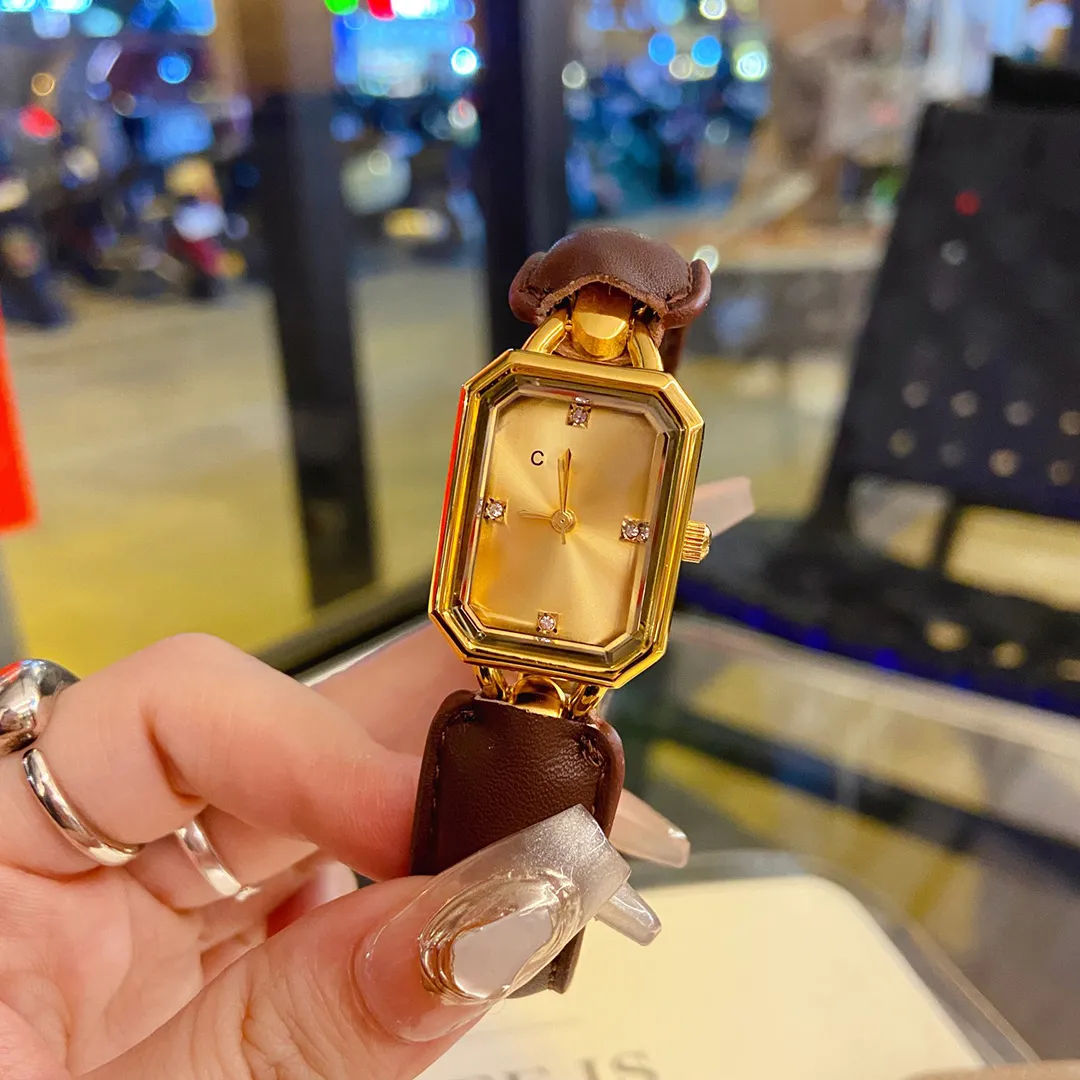 Watch designer watch Luxury Watches women watch designer  display picture 2