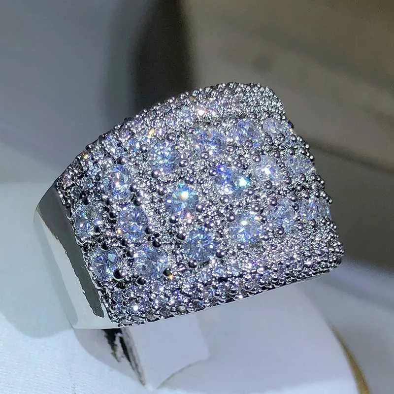 Neuer luxuriöser runder Verlobungsring aus 925er Sterlingsilber mit funkelndem Moissanit-Diamanten – das perfekte Geschenk für Damen zum Jahrestag._voghion.com