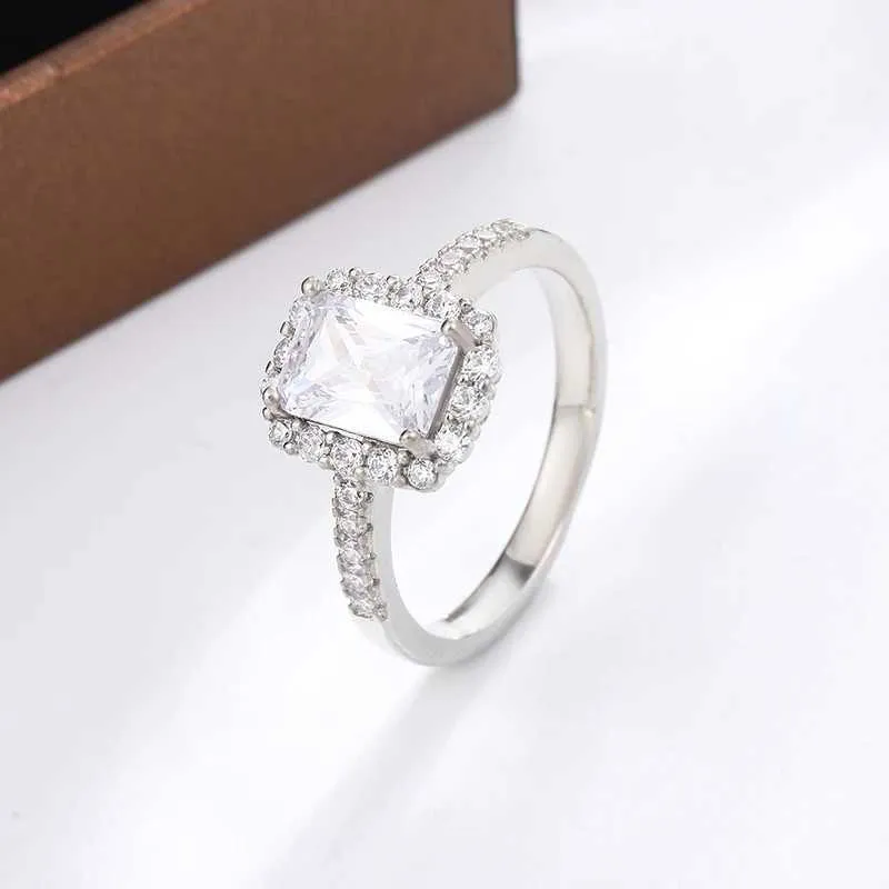 Luxury S925 Silver Round Moissanite Diamondia Crystal Rings For Women Dazzling Bridal Wedding Engagement Anniversary_voghion.com
