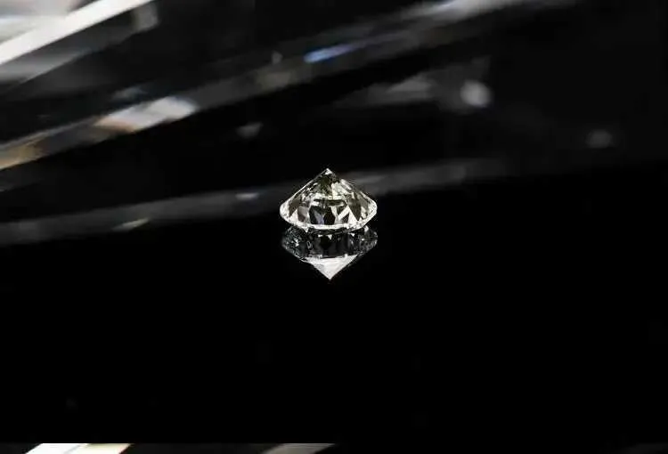 iced Out 925 Sterling Silver White Gold AU585 Platinum PT950 Solitaire 50 Points Ice Candy Emerald Cut Row Fashion_voghion.com
