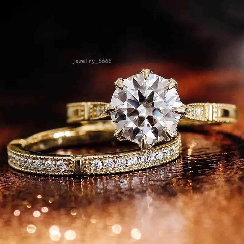 925 Sterling Silver Moissanite Engagement Ring And Bridal Set_voghion.com