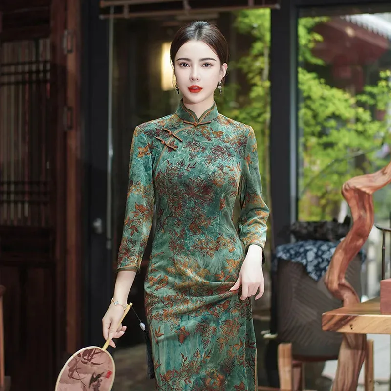 Elegant Plus Size Cheongsam: Winter Long Qipao, Improved Chinese