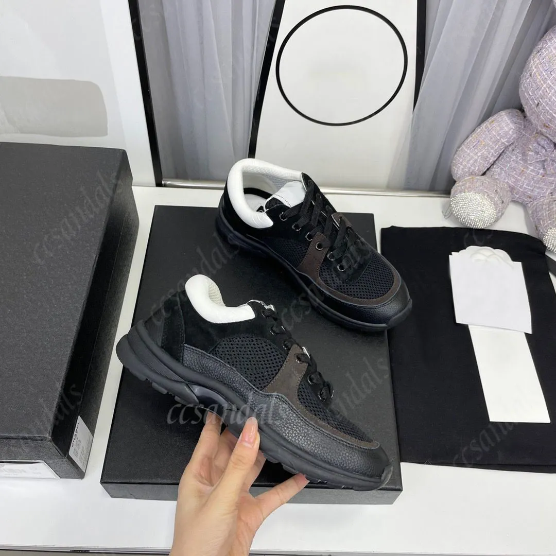 Designer Sneakers Shoes Leather Sport Runner Lace Up Running Shoes