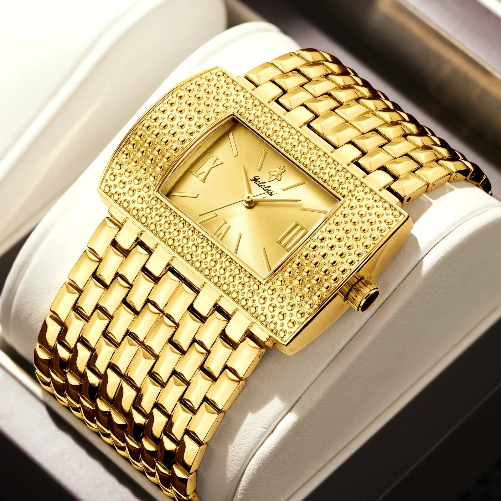 YaLaLuSi Women's Gold Sculpted quartz