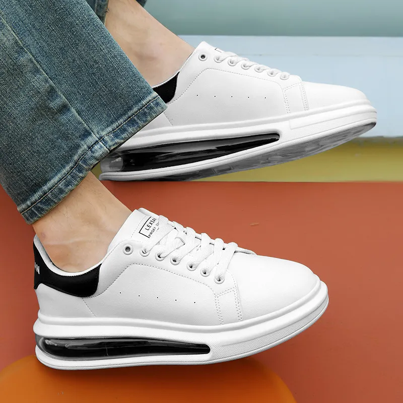 2025 Modische neue kleine weiße Herren-Sportschuhe mit Luftpolsterung und niedrigem Schaft für mehr Körpergröße und erhöhtem Absatz_voghion.com