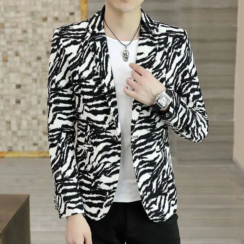 犬*様 【レアサイズ】cook man Freezer Jacket Zebra 犬*様 【レアサイズ】cook man Freezer Jacket Zebra 犬*様