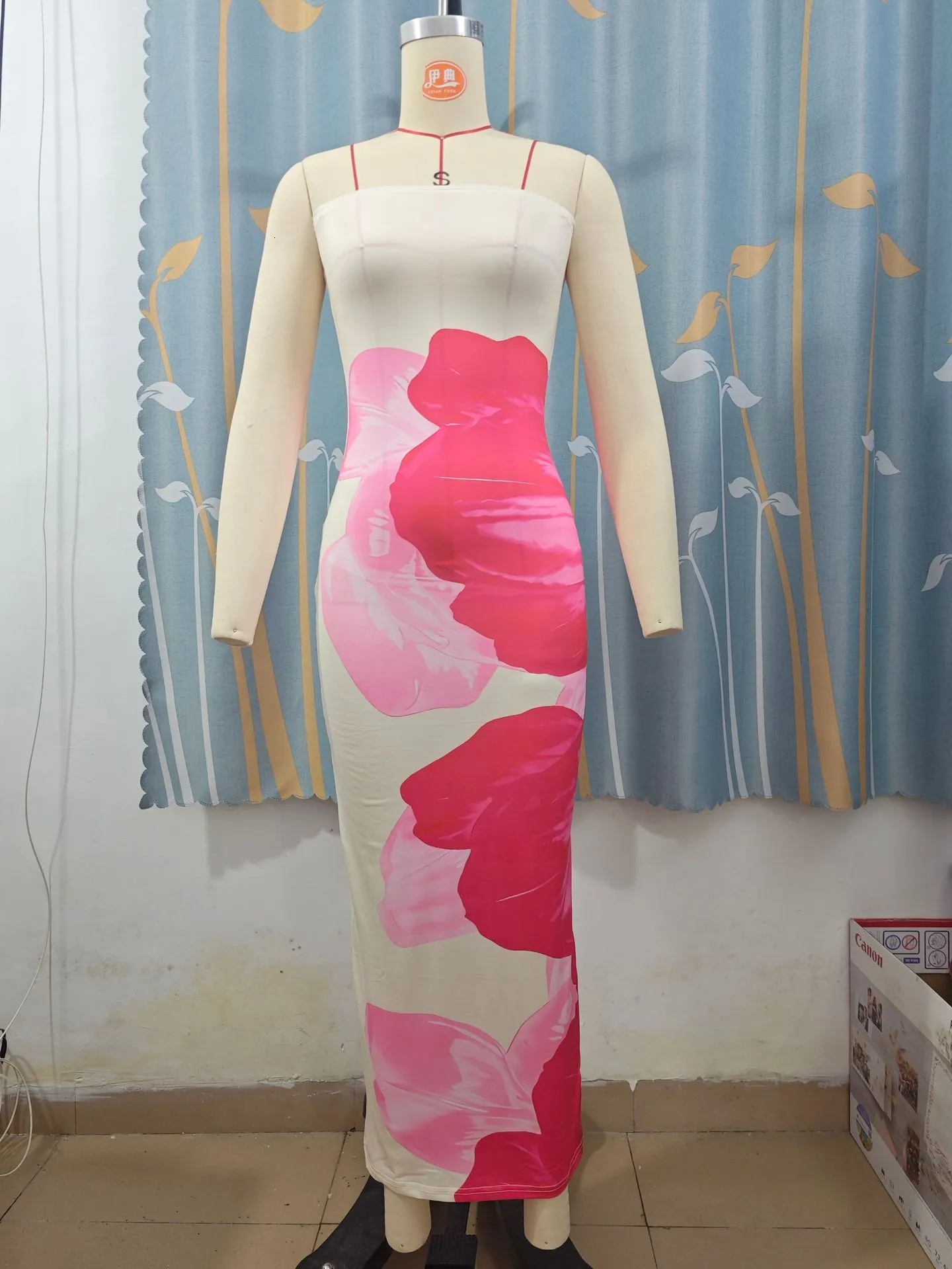 2024 European & American Shein strapless midi dress - Elegant Off-Shoulder Floral Print for Women, Slim Fit & Fashionable