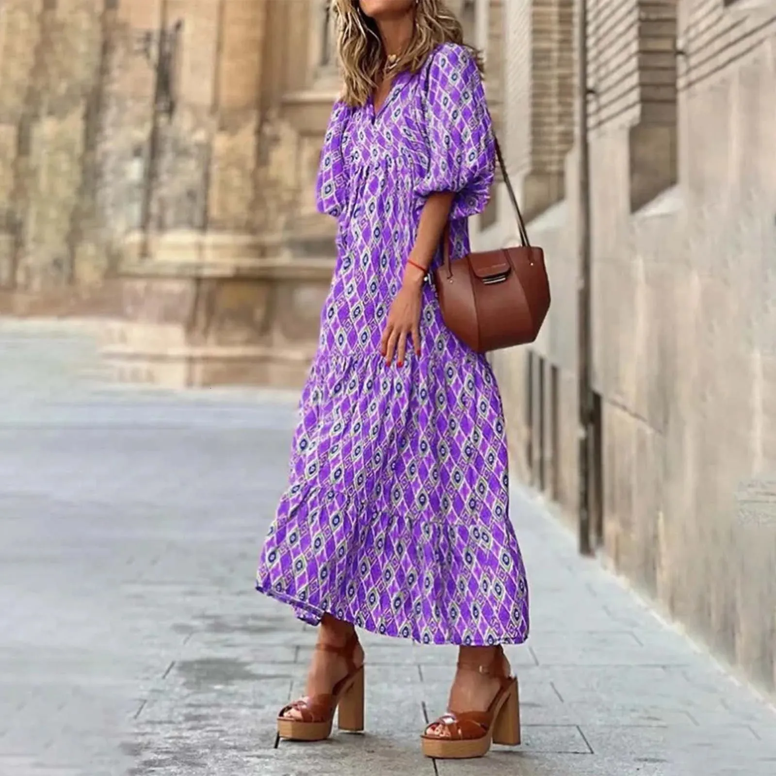 chinese dress ladies Amazon.com: Womens Casual Bohemian Floral Maxi Dress Deep V Neck Bat Sleeve  Elastic Waist Long Swing Dress Summer Loose Flowy Spring Fall Slit Boho  Beach Dress Blue : Clothing, Shoes & Jewelry