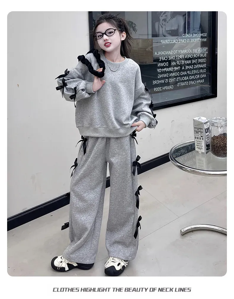 Cute Girls Outfits Girls' 2-Piece Outfits - Long Sleeve Crop Top Hoodies & Flare Sweatpants Sets Size 4-13 Years Tween Girls Crop Top And Flare Pants Outfits