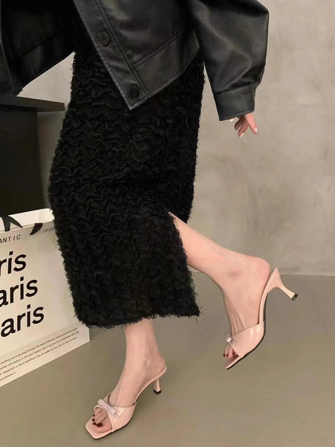 Arrivals Fashion Summer Butterfly Knot Woman Slippers Elegance Stripper Thin Low Heels Lady Mules Slides Shoes 250218_vogvips.com