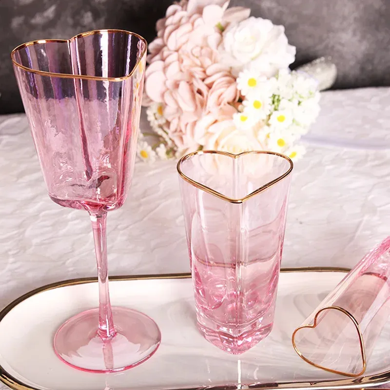 Pink Phnom Penh Heart-shaped wine glassware Barware...