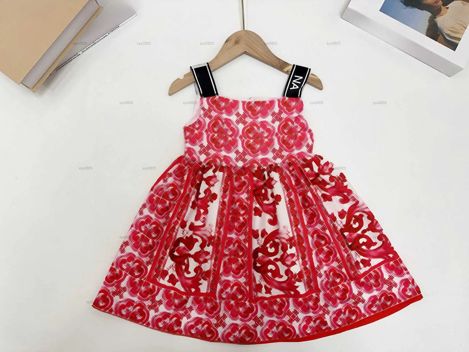 Flowing Skirt Summer Pink Sling Dress Flowing Skirt Summer Pink Sling Dress