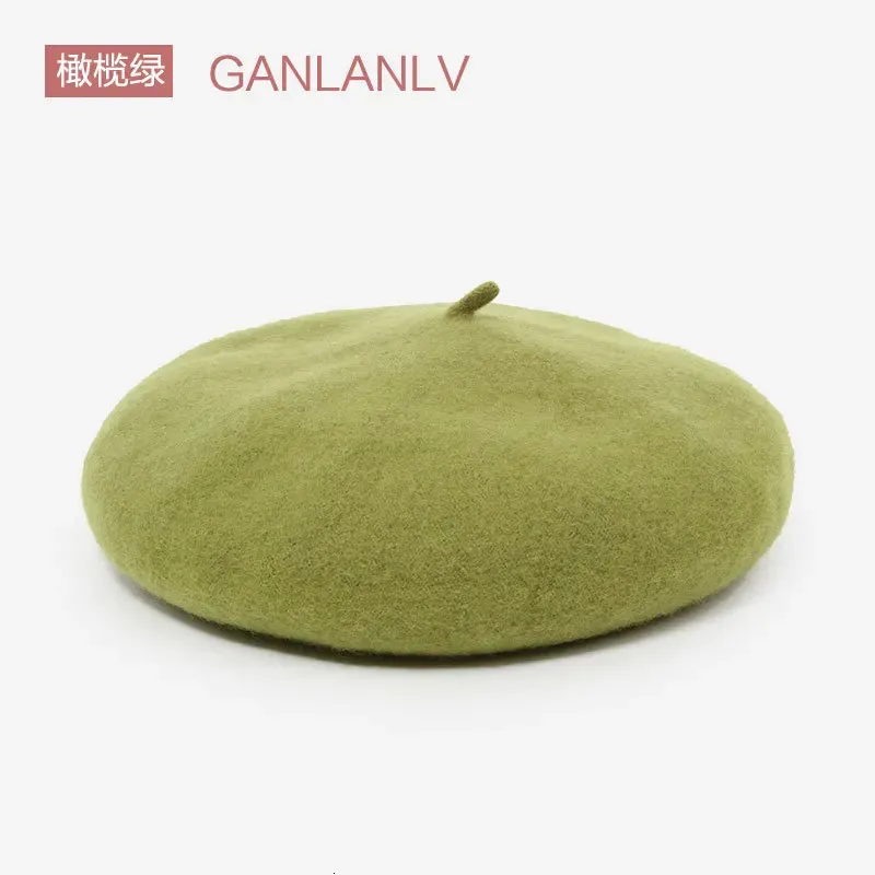 Berets Hats: Elegant Wool Beret, Classic Style Hat For Women  display picture 2