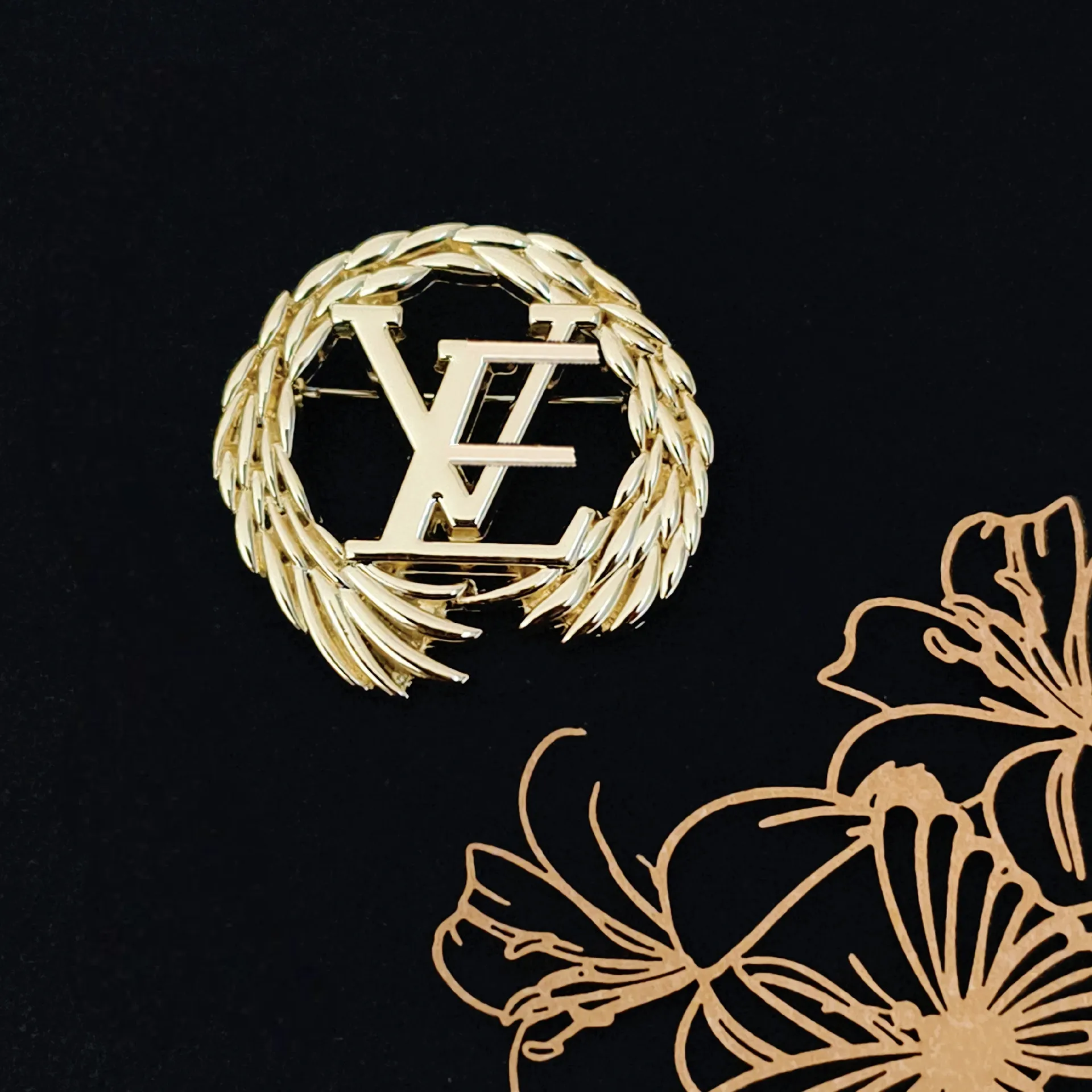 Fashion Jewelry Gold Tone Monogram Brooch Women’s Accessory Photos by farfetcho & black horse (@farfetcho) · June 20, 2026 main image 4