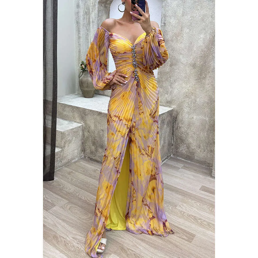 green emerald velvet dress Elegant Plus Size Women’s V-Neck Loose Long Sleeve Casual Dress for Winter  and Christmas main image 0