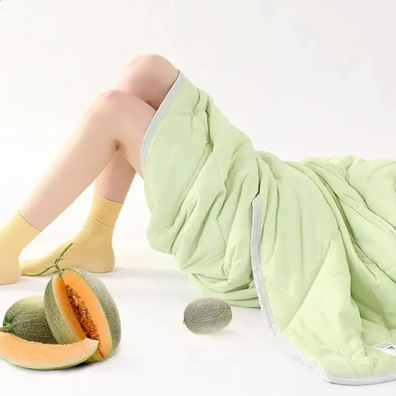 Cooling Blanket For Bed Silky Air Condition Comforter 3 Layers Lightweight Cooled Summer Quilt 250224_voghion.com