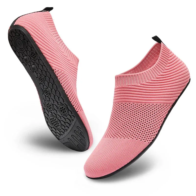 Waterschoenen voor dames en heren, sneldrogende aquasokken voor strand, zwemmen, surfen, yoga en andere sporten, met doorschijnende gekleurde zolen 250529_voghion.com