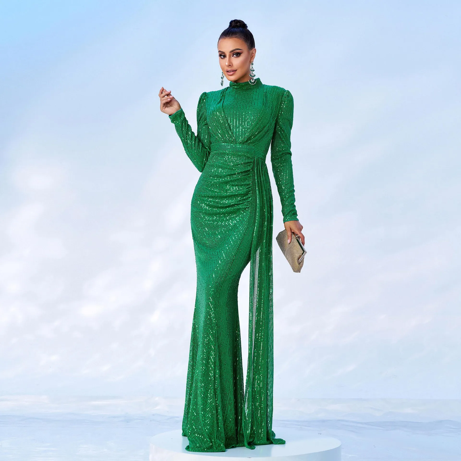 Elegant Long Sleeve Sequin Mermaid Dress Fitted Jewel Neck Maxi Evening Gown For Wedding Bridesmaid Or Formal Occasion From Dreamingbridal, $129.94 | DHgate.Com Elegant Long Sleeve Sequin Mermaid Dress Fitted Jewel Neck Maxi Evening Gown For Wedding Bridesmaid Or Formal Occasion From Dreamingbridal, $129.94 | DHgate.Com