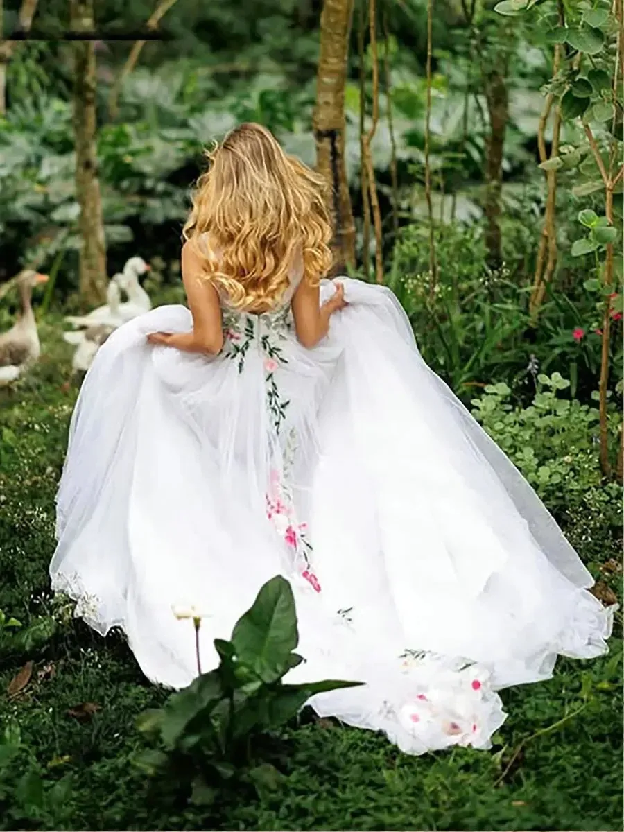 princess polly baby blue dress Colorful Embroidery A-line Wedding Dresses Sexy V-neck Beach Bohemia Bridal  Gown