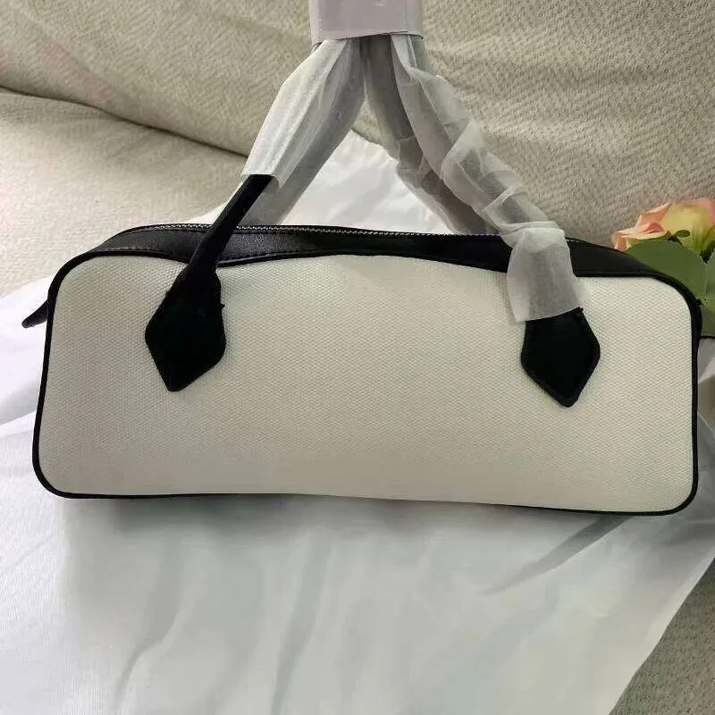 Women's Large Capacity Shoulder Bag Crossbody Handbag_voghion.com
