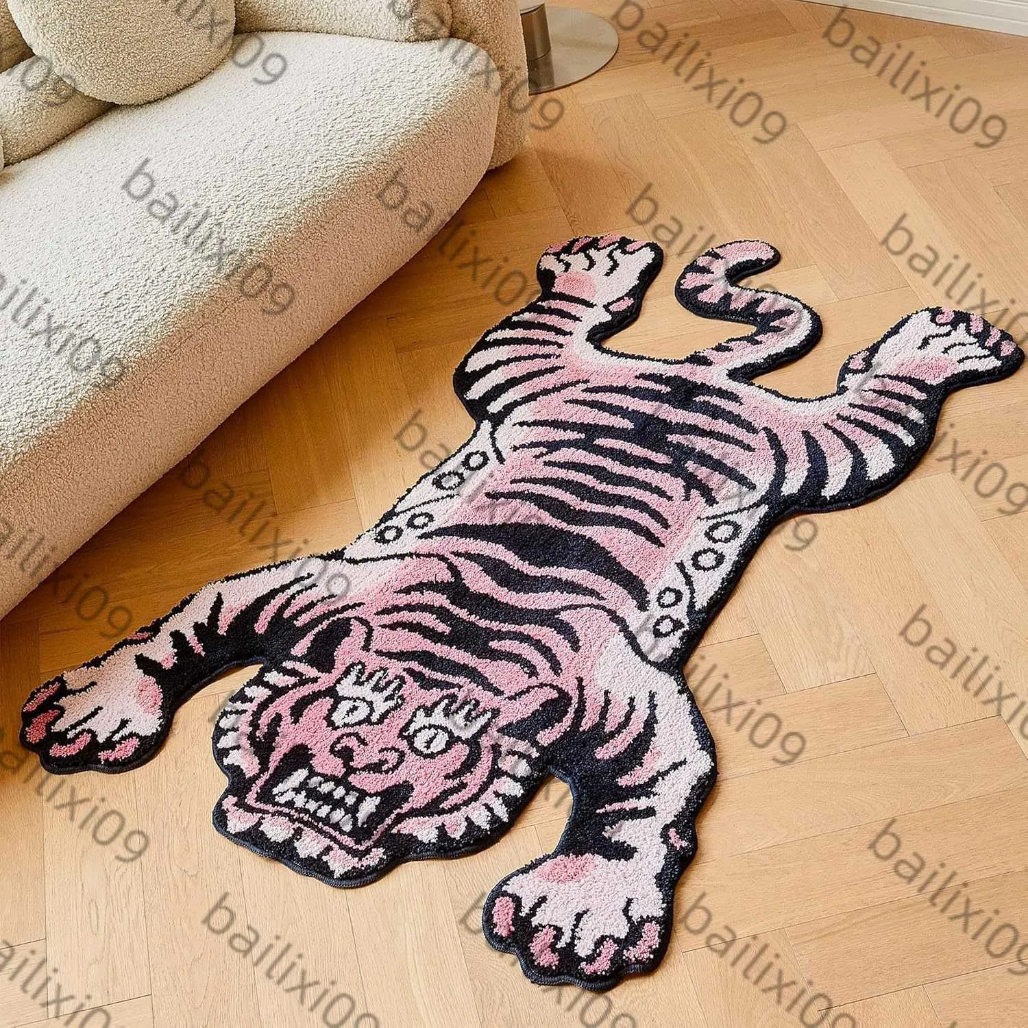 ラグ・カーペット BRISTOL SMALL TIGER RUG MAT BRISTOL SMALL TIGER RUG MAT