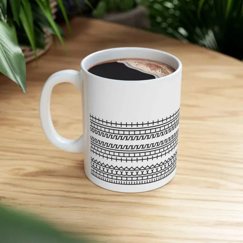 Tazza da caffè con messaggio nascosto Fuck This Shit - Tazza unica e divertente per amici, familiari e colleghi - Italia
